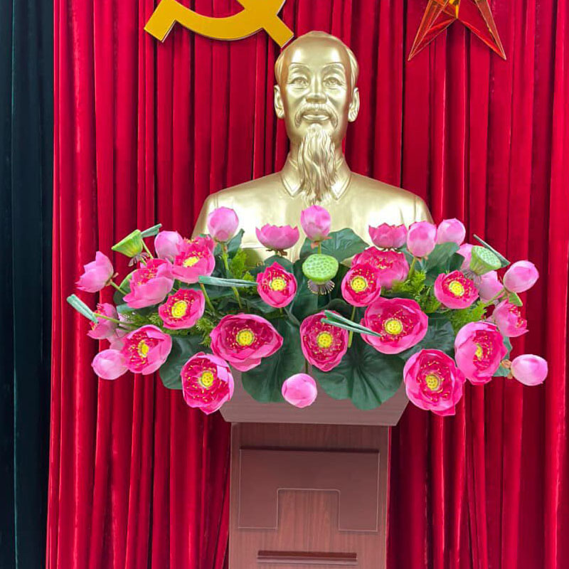 hoa-sen-trang-tri-tuong-bac (2)