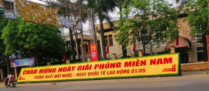 HOA GIẢ KẾT CHỮ 